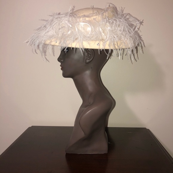 Hat - Picture 2 of 4